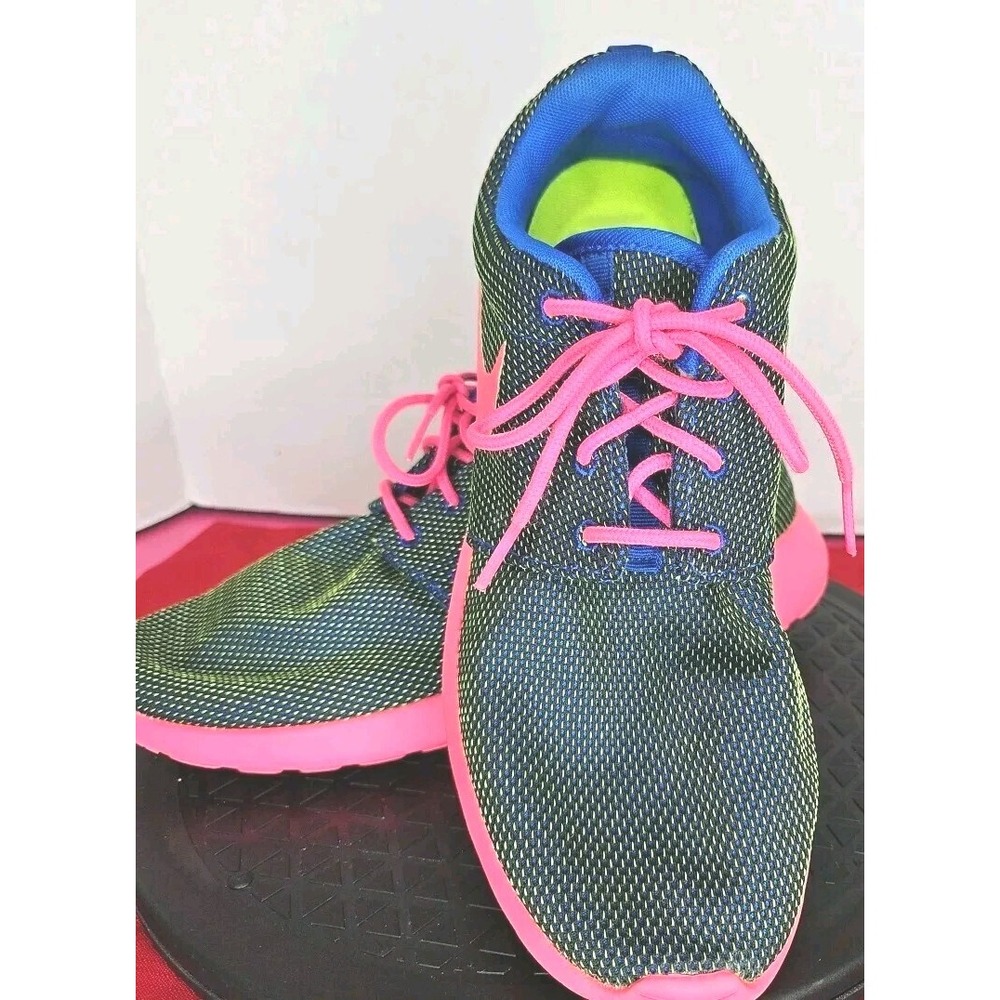 Women's Nike‎ Roshe Runs Size 8 Pink Blue Neon Green Clean Highlighter
